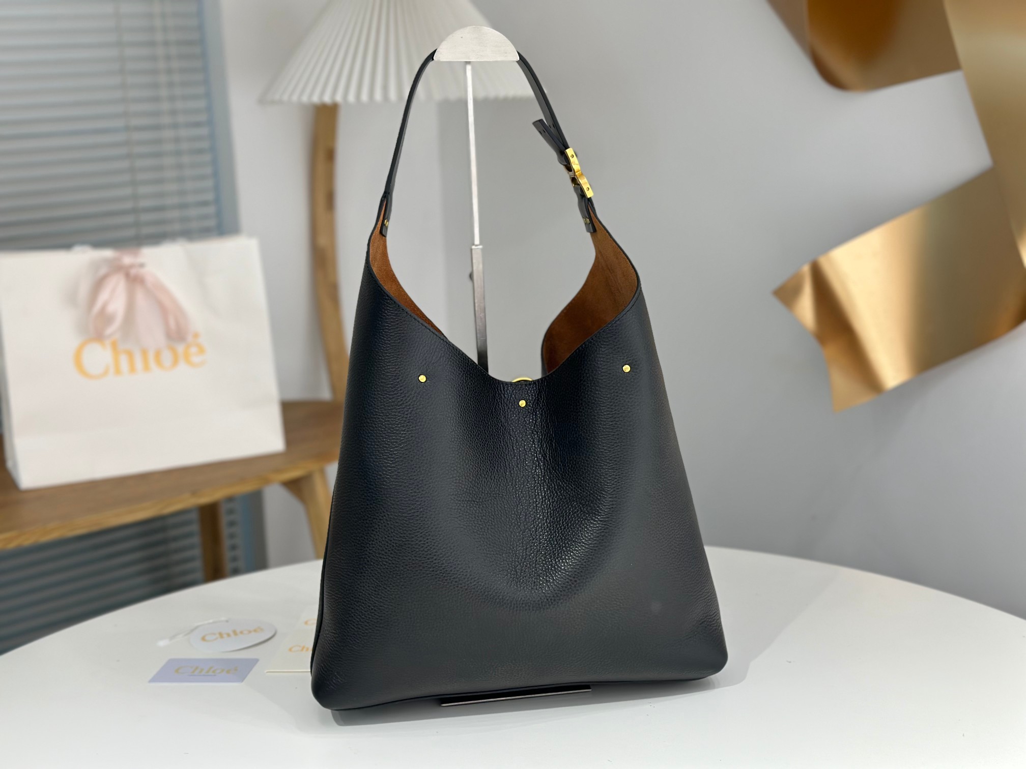 Chloe Marcie Hobo Bag In Black Grained Leather